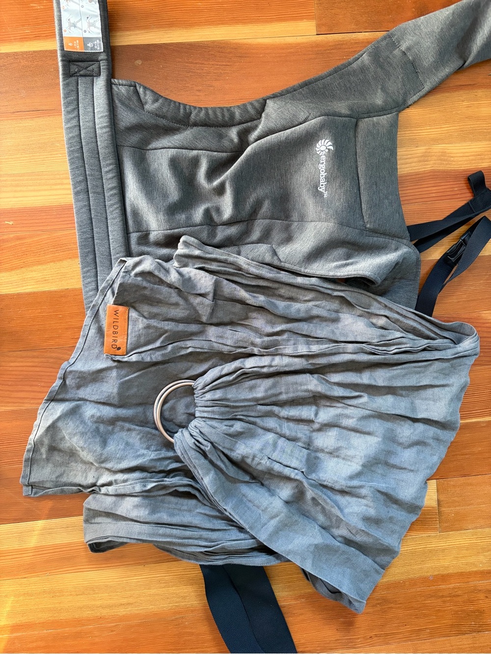 Set of two baby carriers